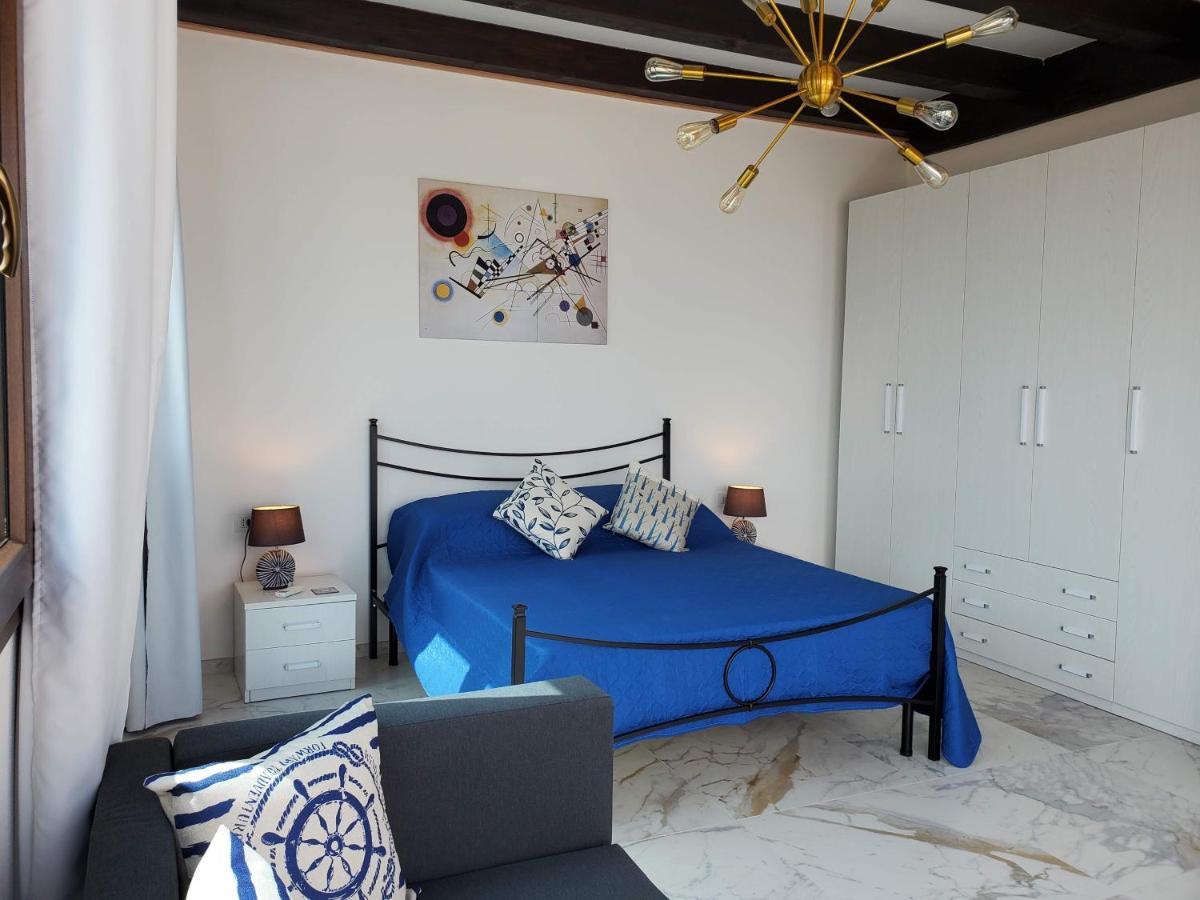 Palazzo Del Golfo Penthouse Appartement Castellammare del Golfo Buitenkant foto
