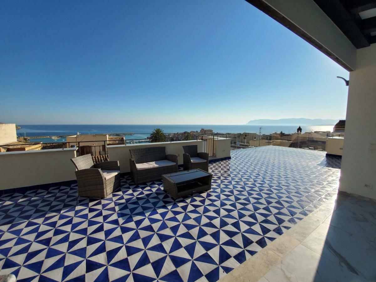 Palazzo Del Golfo Penthouse Appartement Castellammare del Golfo Buitenkant foto